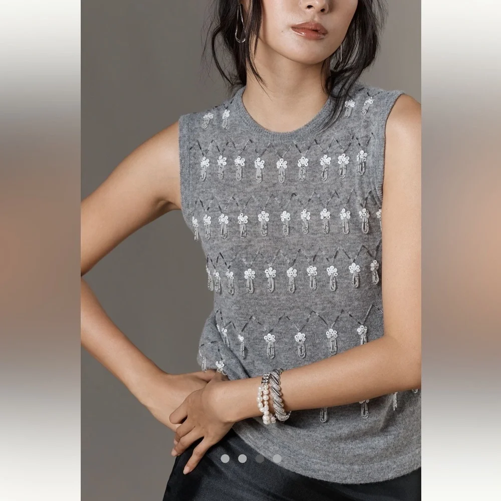 100% Wool Beatrice .b NWT  Parks Embellished Wool Sweater Vest Made in Italy S. - Picture 2 of 9